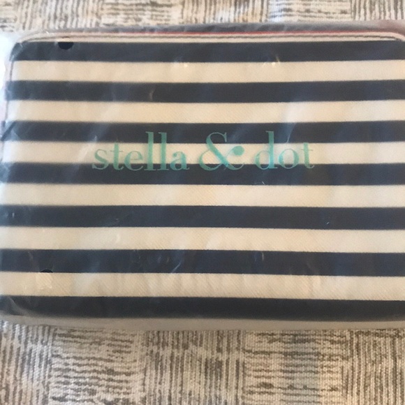 Wristlet navy blue and white stripe. - Picture 6 of 6